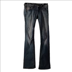 Miss Me size 25 jeans. Supercute for  school, Work, Casual Events.